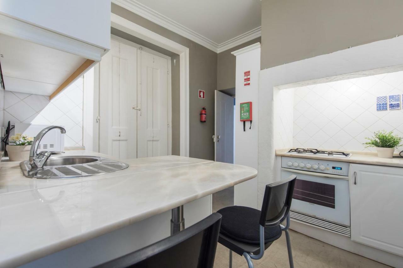 Trendy & Lightfull Apartment Lisboa Екстериор снимка